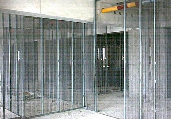 建筑工程中空钢网内隔墙施工工法(附图)